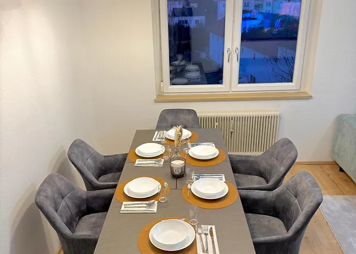 3-zimmerwohnung & 3 Min Zur Strassenbahn Leonding